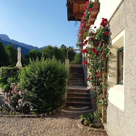 Am Sonnseitweg Apartment